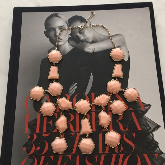 Jewelry - Peach Statement Necklace